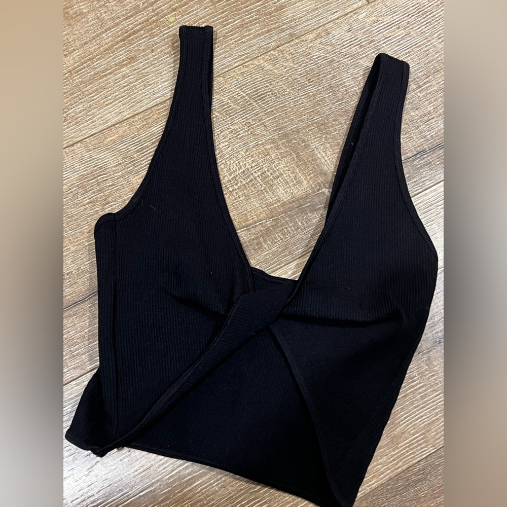 Black cross cross tank!